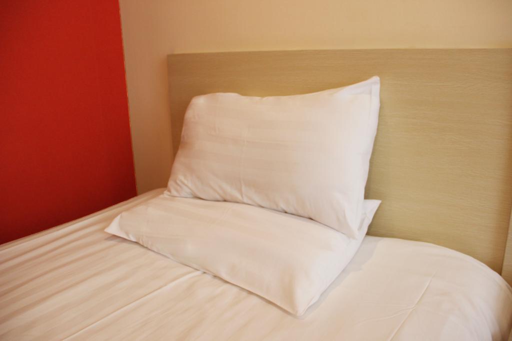 Greentree Inn Shanghai Dongming Road Subway Station Express Hotel المظهر الخارجي الصورة