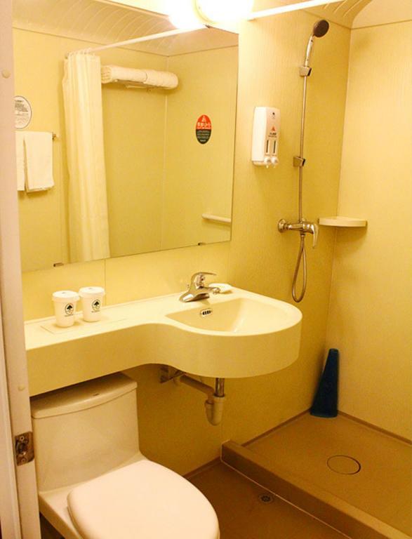 Greentree Inn Shanghai Dongming Road Subway Station Express Hotel المظهر الخارجي الصورة