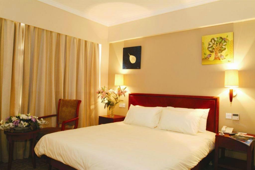 Greentree Inn Shanghai Dongming Road Subway Station Express Hotel المظهر الخارجي الصورة