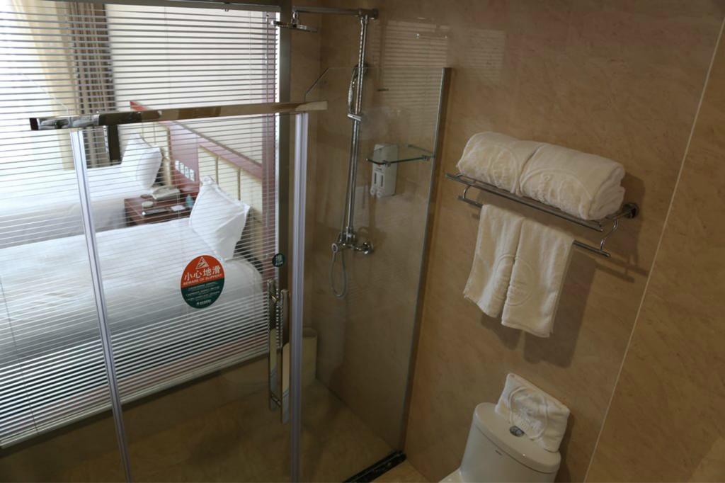 Greentree Inn Shanghai Dongming Road Subway Station Express Hotel المظهر الخارجي الصورة